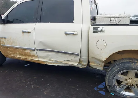 2010 Dodge Ram 1500 Slt/Sport/Trx z USA, uszkodzony, nr VIN 1D7RV1CT6AS227371